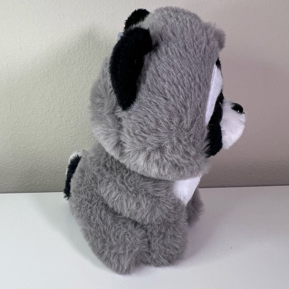 Plush Racoon - Picture 2 of 5